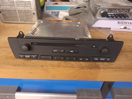 Bmw e83 navisystem - ,